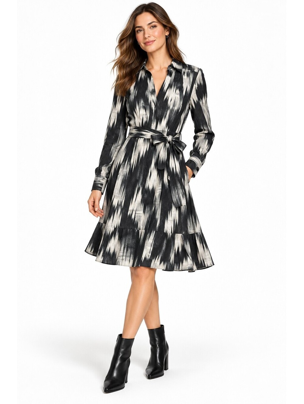 NWT Calvin Klein Women’s Size 2 Black White Abstract Print Tie Waist Shirt Dress